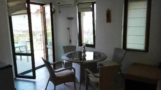 Appartement Лилия à Sozopol Extérieur photo